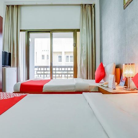 Oyo 339 Vienna Hotel Dubai Exteriör bild