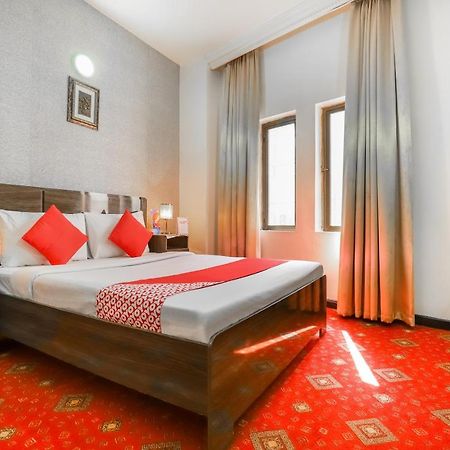 Oyo 339 Vienna Hotel Dubai Exteriör bild